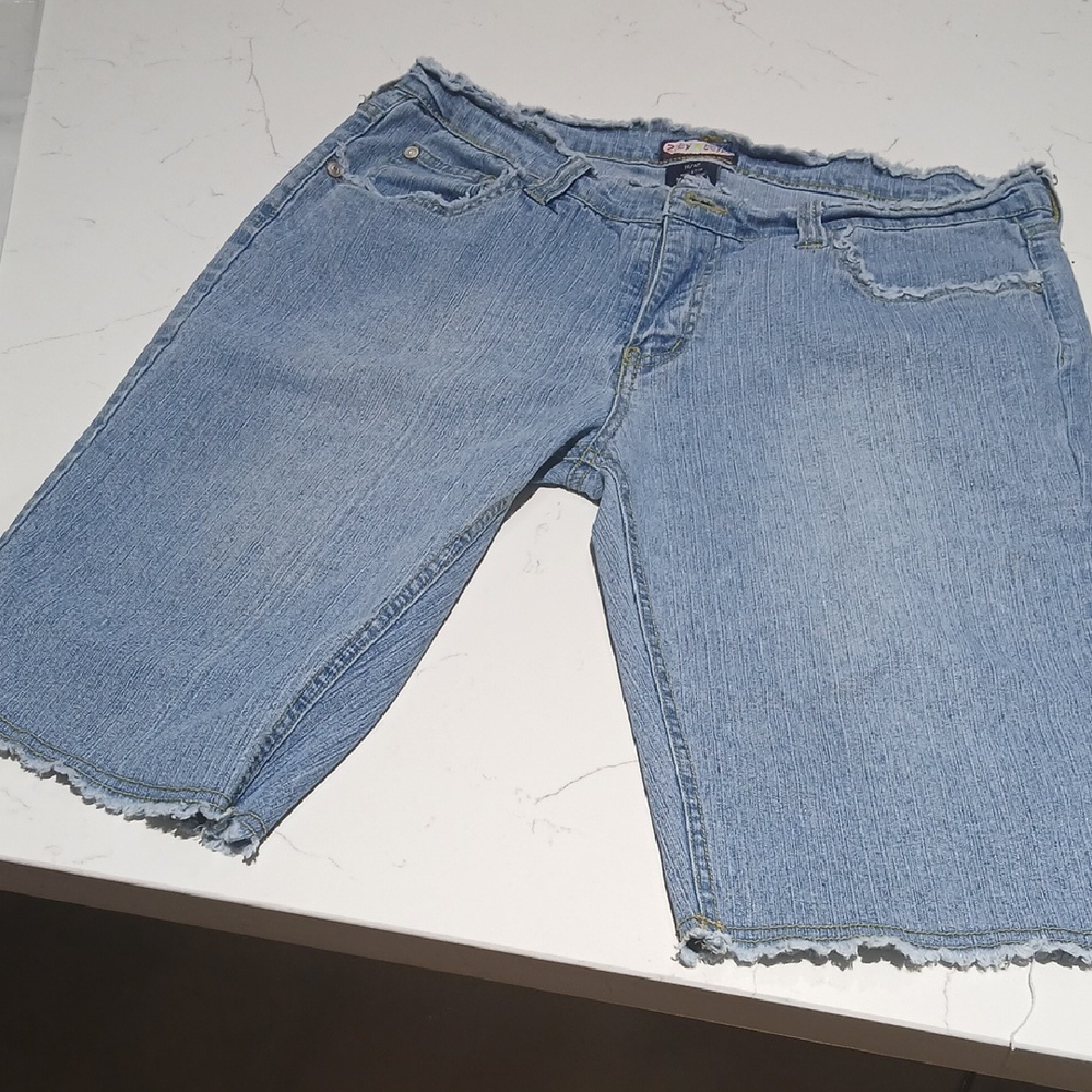 Blue Jean Shorts with Frayed Hem and Classic Wash